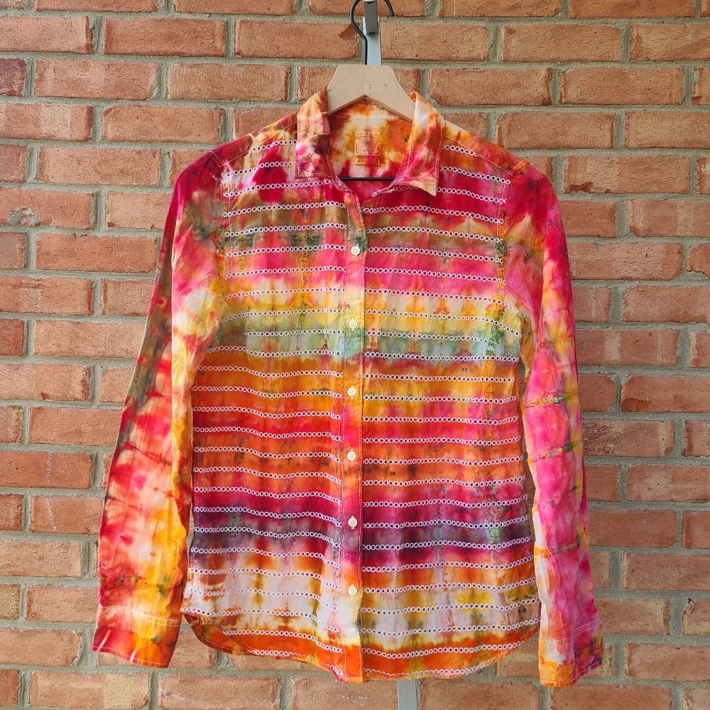 Tie Dye GAP Fitted boyfriend button front